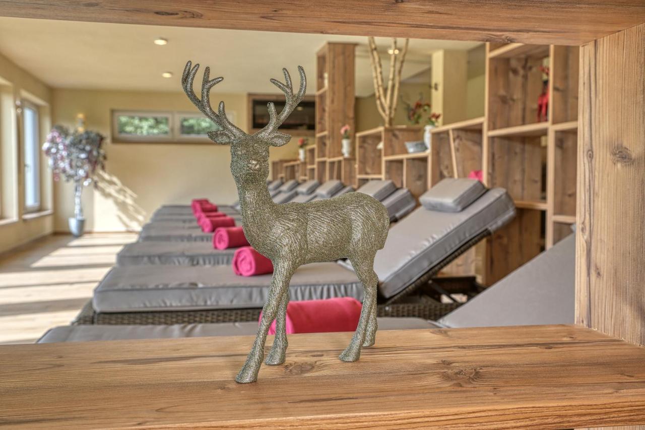 Wellnesshotel Deine Auszeit, Adults Only Achslach ภายนอก รูปภาพ