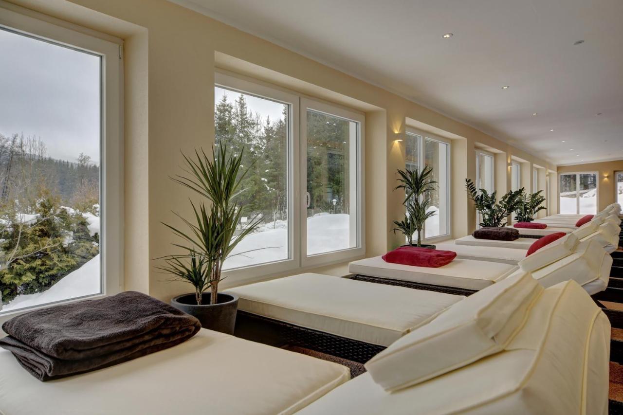 Wellnesshotel Deine Auszeit, Adults Only Achslach ภายนอก รูปภาพ