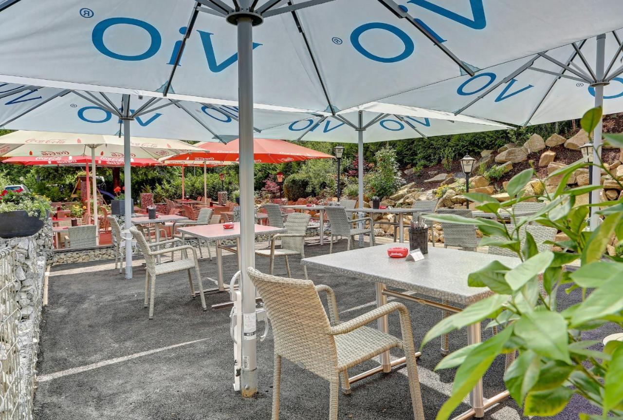 Wellnesshotel Deine Auszeit, Adults Only Achslach ภายนอก รูปภาพ