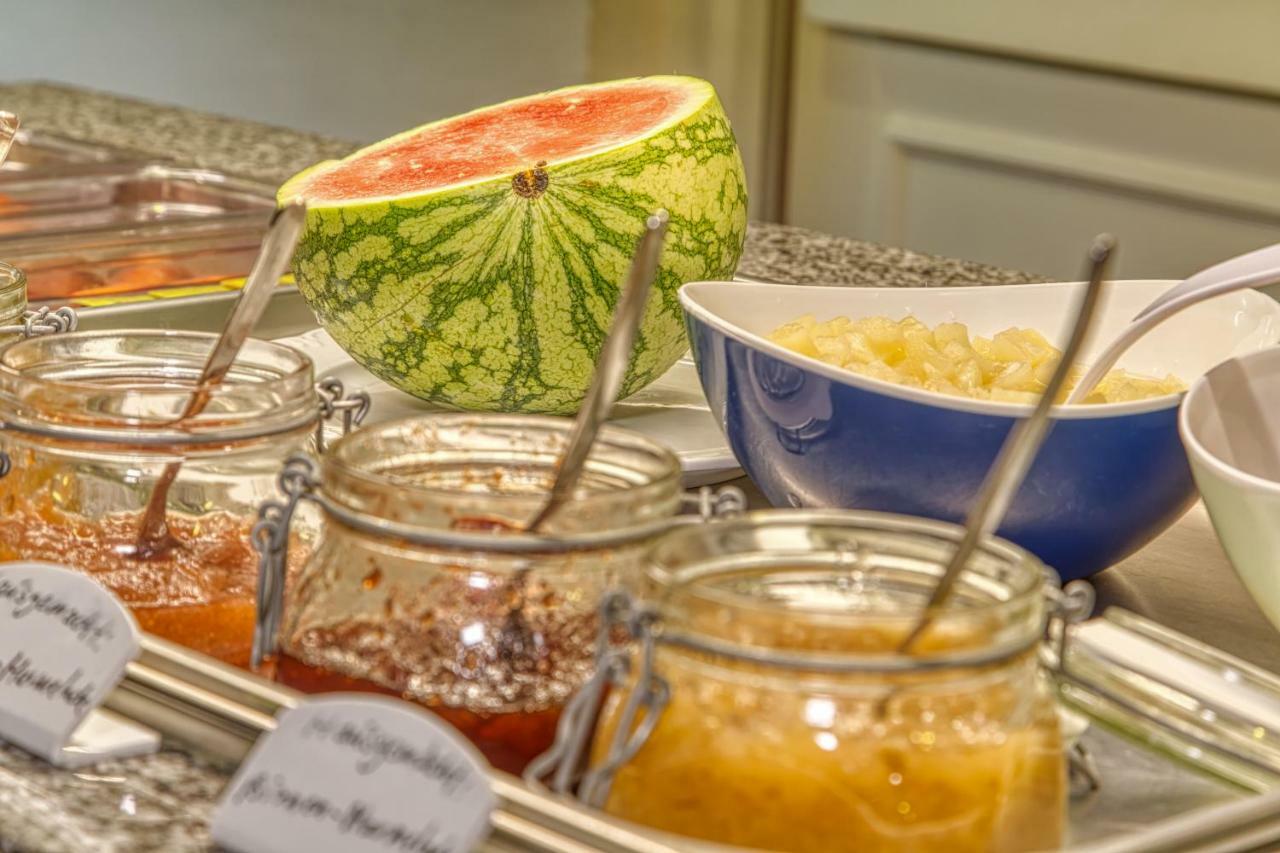 Wellnesshotel Deine Auszeit, Adults Only Achslach ภายนอก รูปภาพ